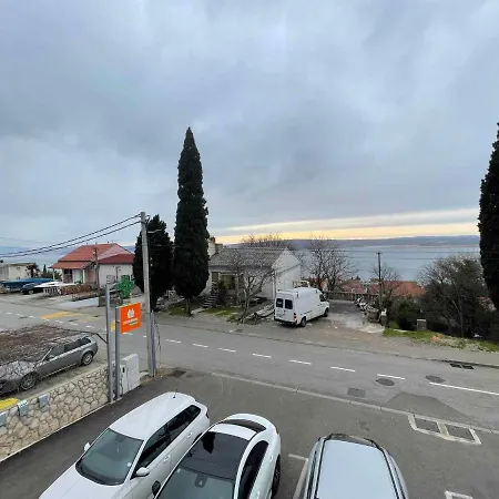 In 43515 *